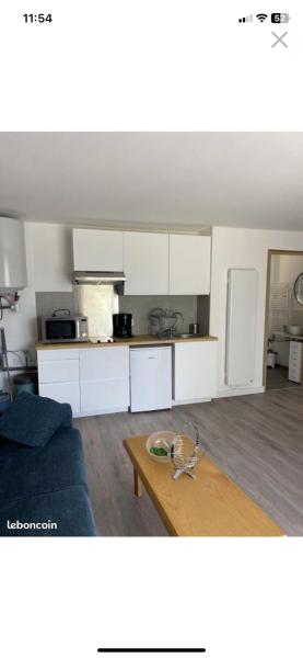 Studio récent rue calme centre dinan
